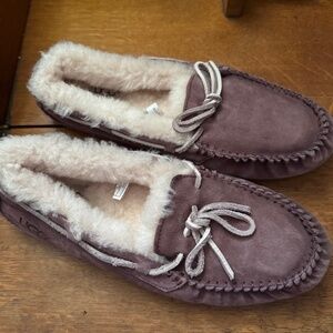 Ugg Dakota Shearling Braid Purple Moccasin Slippers  Womens 10 EU 41